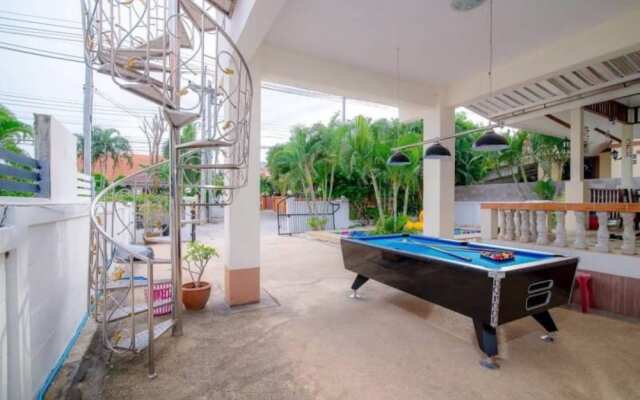 Great Green A Pool Villa