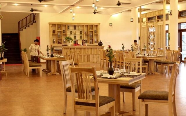 Aniise Villa Resort