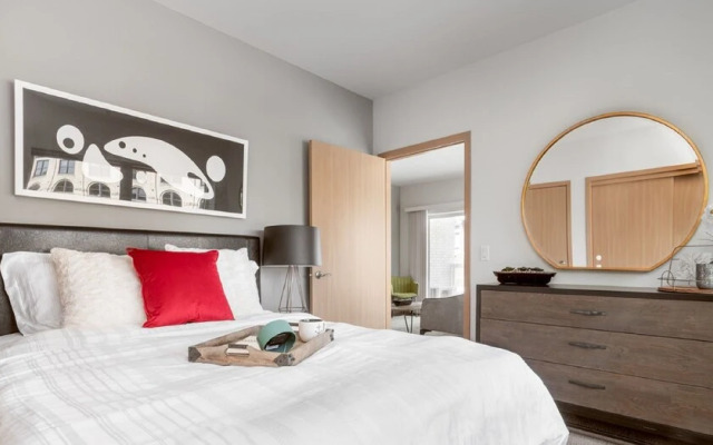 Milwaukee River Condos by Barsala