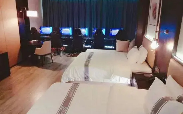 Renshou Century Fortune Hotel