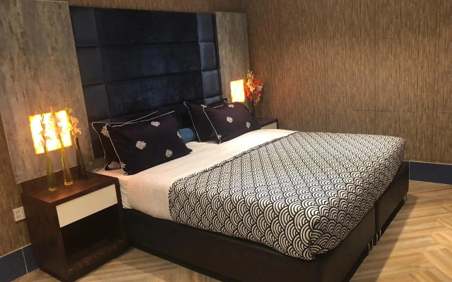 Hotel Platinum