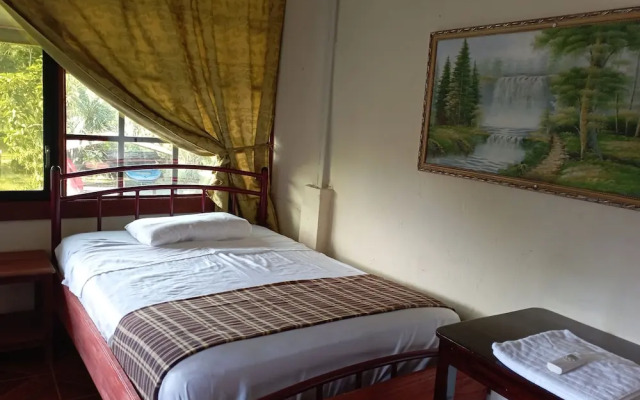 Grand Selva Lodge & Tours