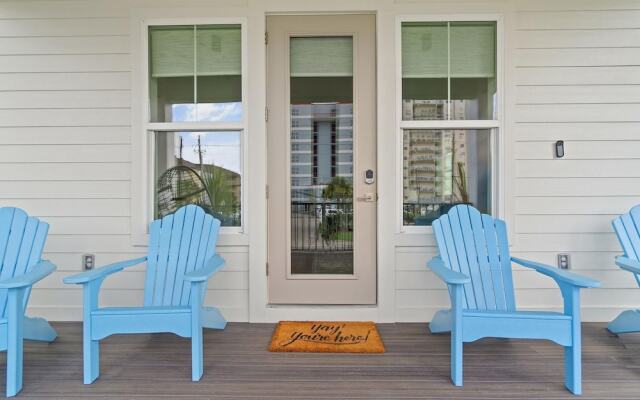 Totally Beachin' at Pelican Place