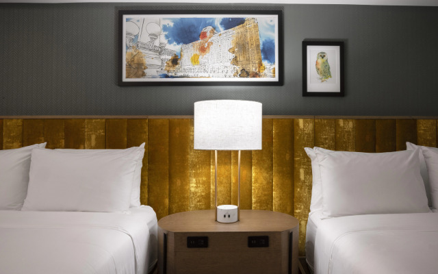 voco Chicago Downtown - Riverwalk by IHG