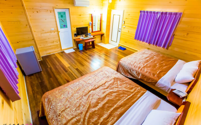 Dindai Cherry Blossom Resort
