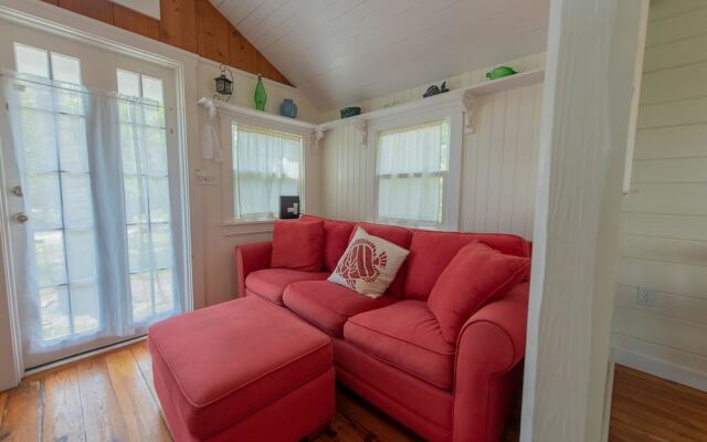 Redfish Cottage Apartment 1