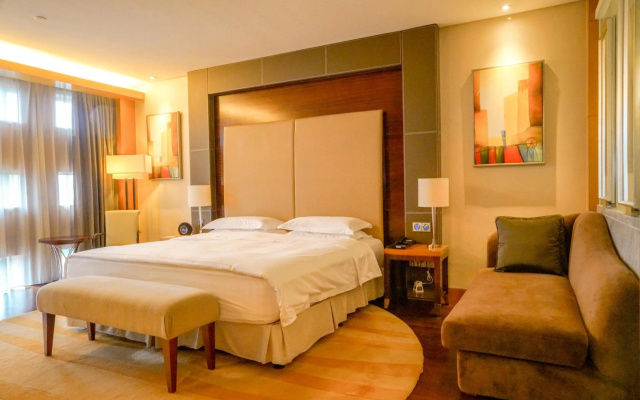 Hyatt Regency Dongguan - Image 4