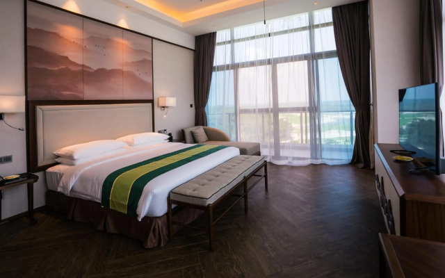 Forest City Golf Hotel