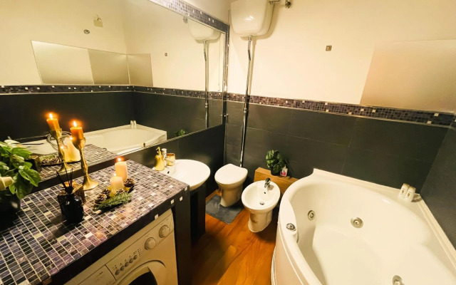 Trevi Fountain Luxury Guest House