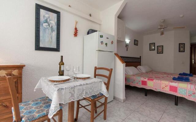 Santa Maria 131 - Studio with air conditioning