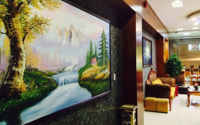 Queen Garden Hotel