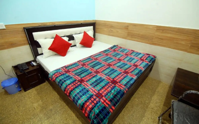 Goroomgo Skyee Residency Chandigarh