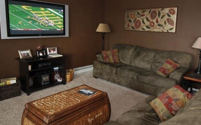 3 Br: Summit 205 C