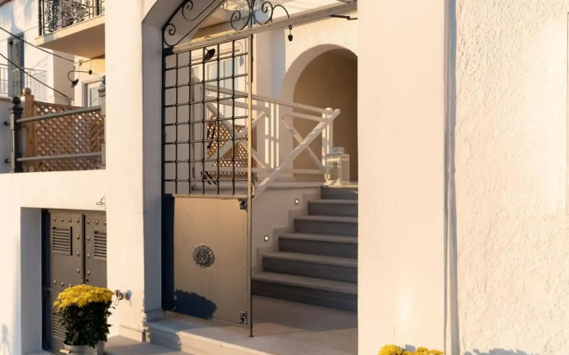 Porto Vecchio Luxury Suites