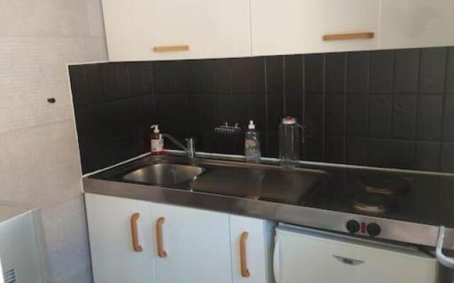 Studio Championnet, piscine, balcon, haut confort
