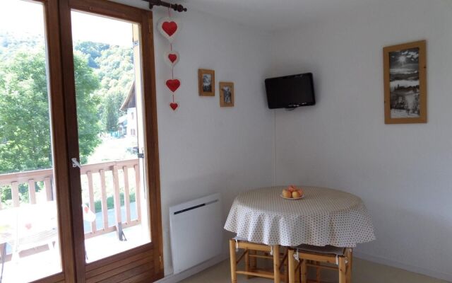 Thymel N°22 : 2 Pièces 4 Personnes / 2 Rooms 4 People