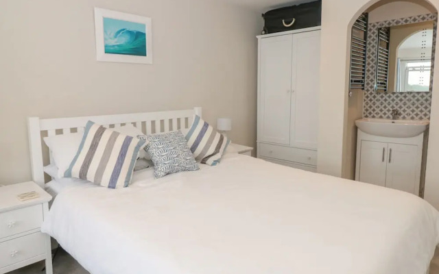 37 The Salcombe