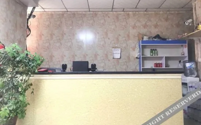 Zhongmou Zhiai Express hotel