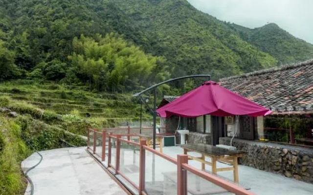 Qingtian Kaokeng Ancient Village Tianyuan Weishe Homestay – Outside – Lishui