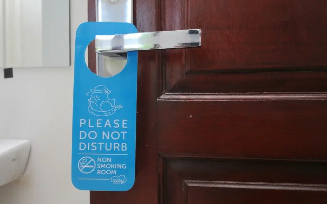 RedDoorz Syariah At Pucang Anom