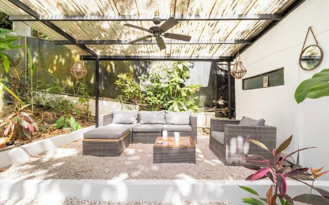 Surf & Yoga Lodge Santa Teresa