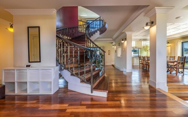 Amazing Home in Banjole With Jacuzzi, Wifi and 4 Bedrooms