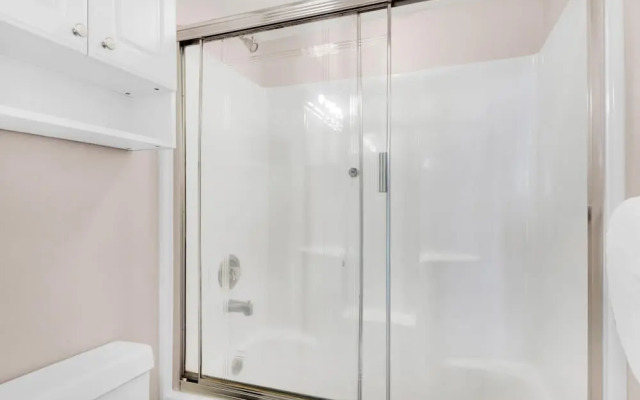 Tristan Towers Unit 9B