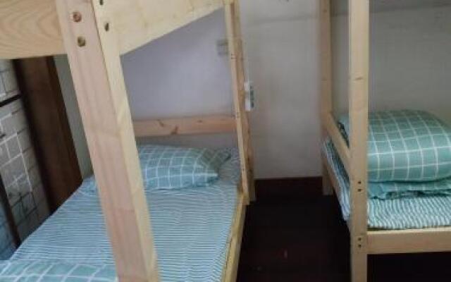 Gathering Glorious Youth Hostel