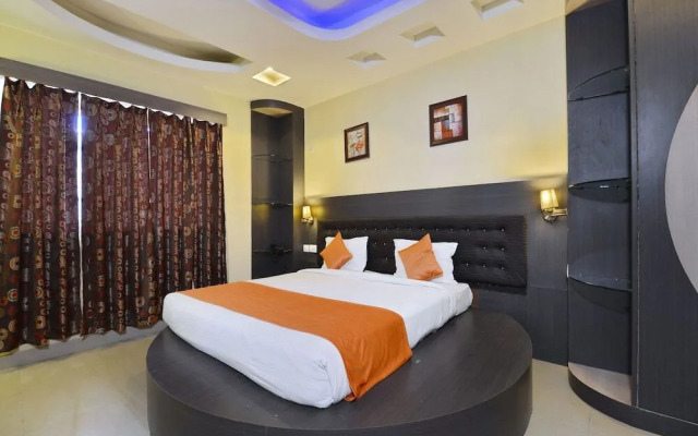 Sunrise Inn by OYO Rooms