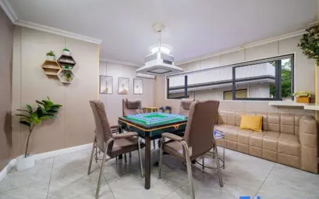 Zhongshan Tianzhicheng Theme Apartment