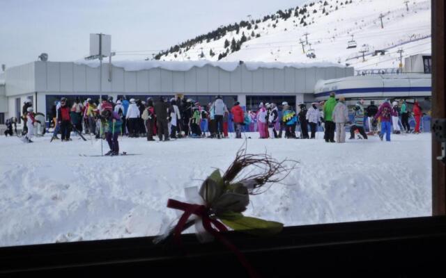 Dinastia Case Snow Apartment