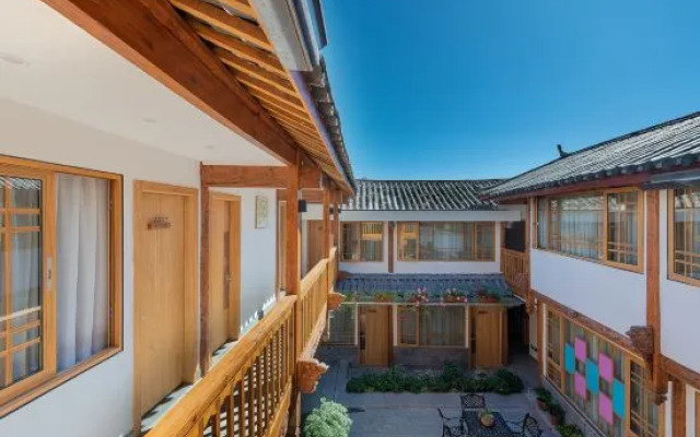 Huazizai Garden Inn