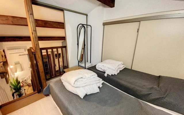 Superbe Duplex aux Saintes terrasse plein sud 3***