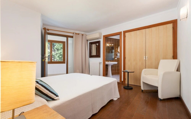 Villa Can Toni in Port de Pollen a