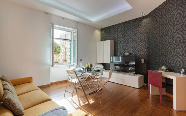 Vernazzola Family Apartment