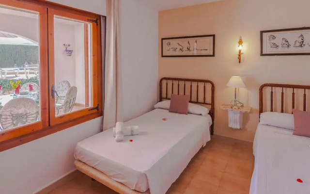 Casa DEL Rull