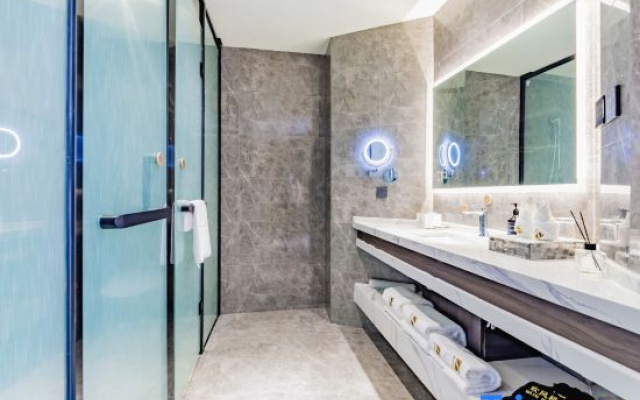 Lisi Boerman Hotel (Wanda Plaza)