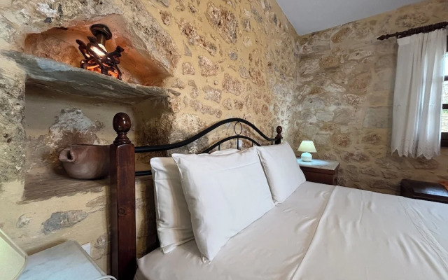 Electra Stone Suite