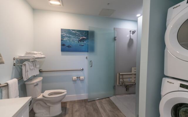 Sugarloaf Key Hotel at KOA Resort