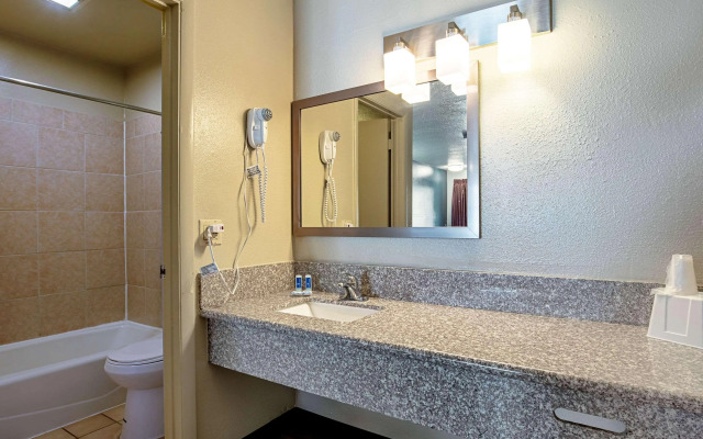 Rodeway Inn St George North - Near Pioneer Park