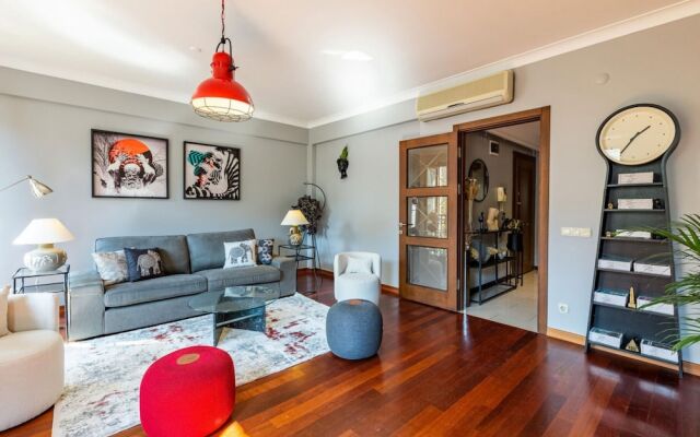 Outstanding Flat With Calming View Nisantasi