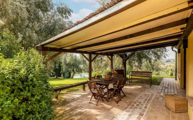 Belvilla by OYO Villa Osimo