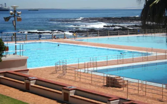 Four on C luxury Suites by Totalstay