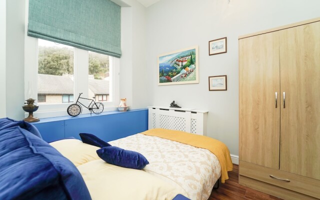 Stunning 2-bed Apartment in Weston-super-mare