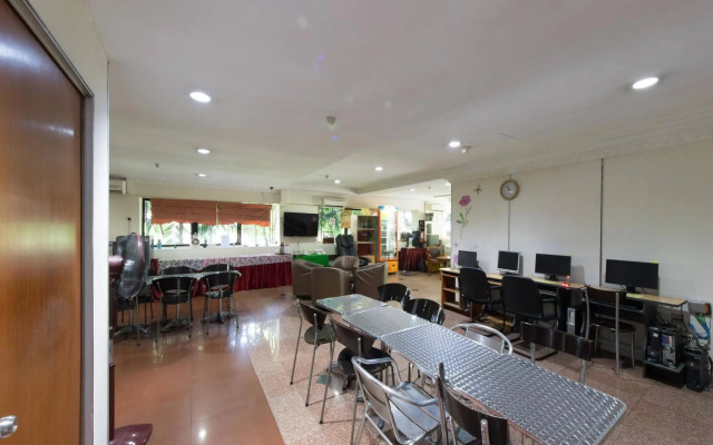 OYO Rooms Pudu Indian Temple