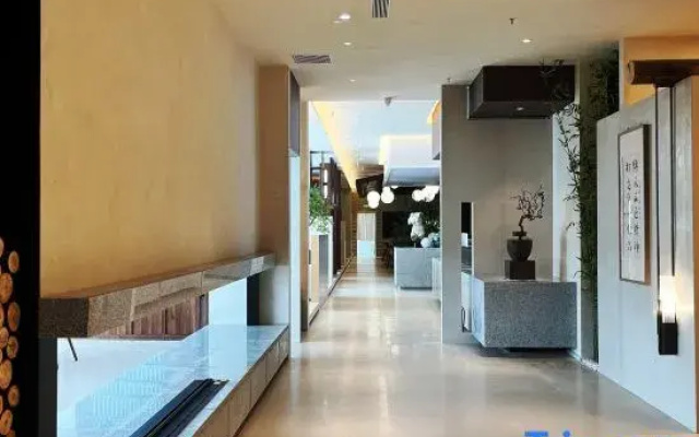 Weifang Tuyue S Manting Hotel (Weifang University Good Store)