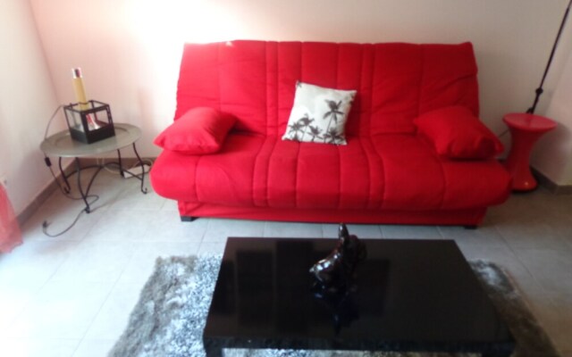 Appartement Legalite Avec Sauna Et Jacuzzi