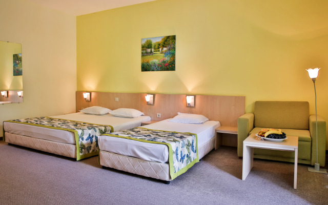 Park hotel Golden Beach