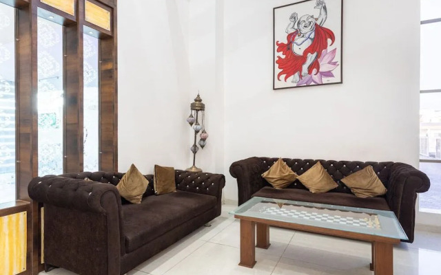 Shiv Palace by OYO Rooms