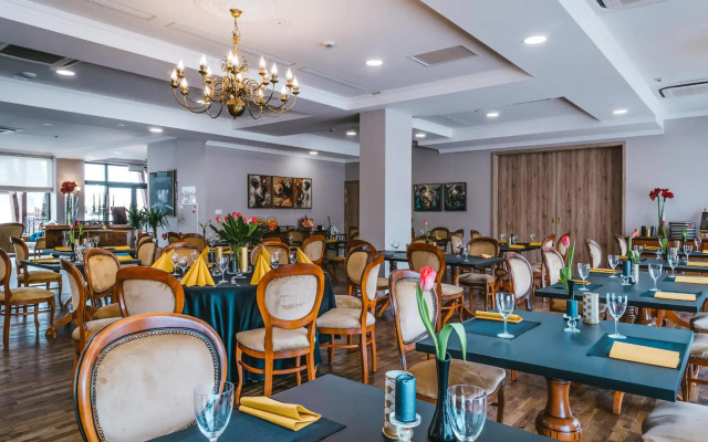 Hotel Paryski Art & Business